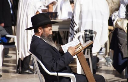 האם לימודי הליבה לחרדים באמת הכרחיים?